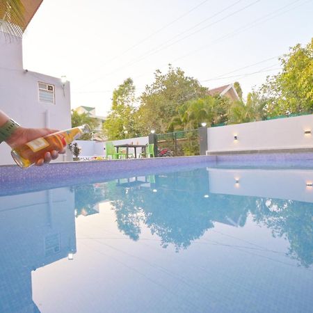 Empyrean Stay Ll 3Bhk Ll Marshall Villa Ll Large Pool Ll Ac Ll Lonavala Exterior photo